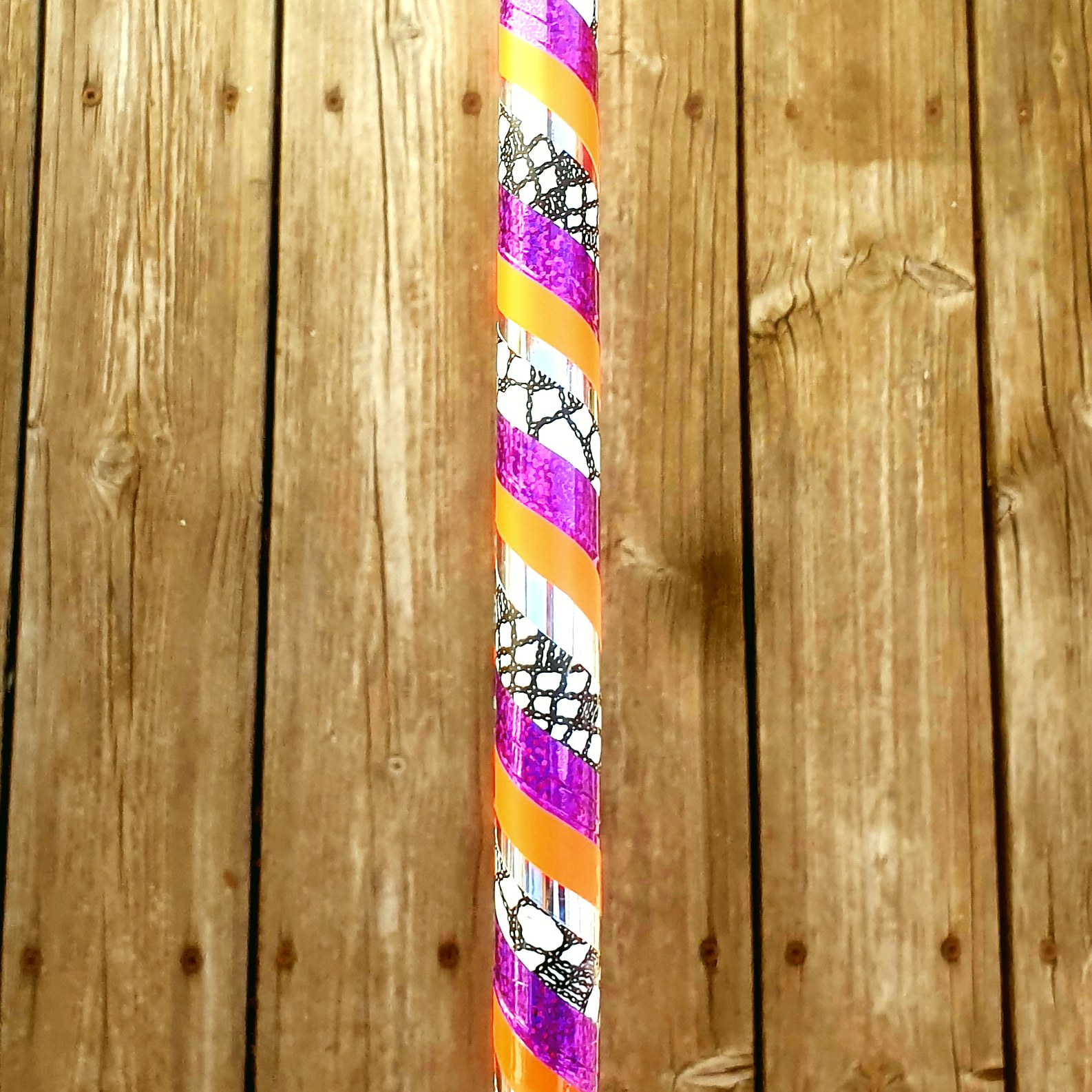 חישוק-לרמת-מתחילים-ביניים-סגול-כסף-כתום-מנוחש-1.jpg חישוק מתחילים-ביניים: האוונה – תמונה 1